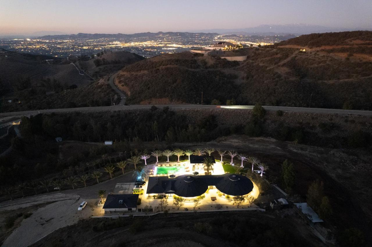 Iron Mansion Private Resort-Event Space 12000 Ft! Temecula Exteriör bild