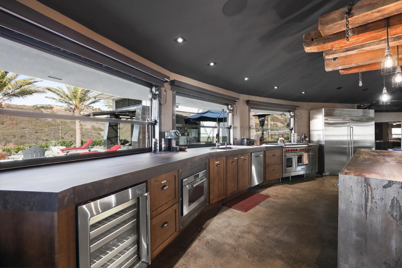 Iron Mansion Private Resort-Event Space 12000 Ft! Temecula Exteriör bild