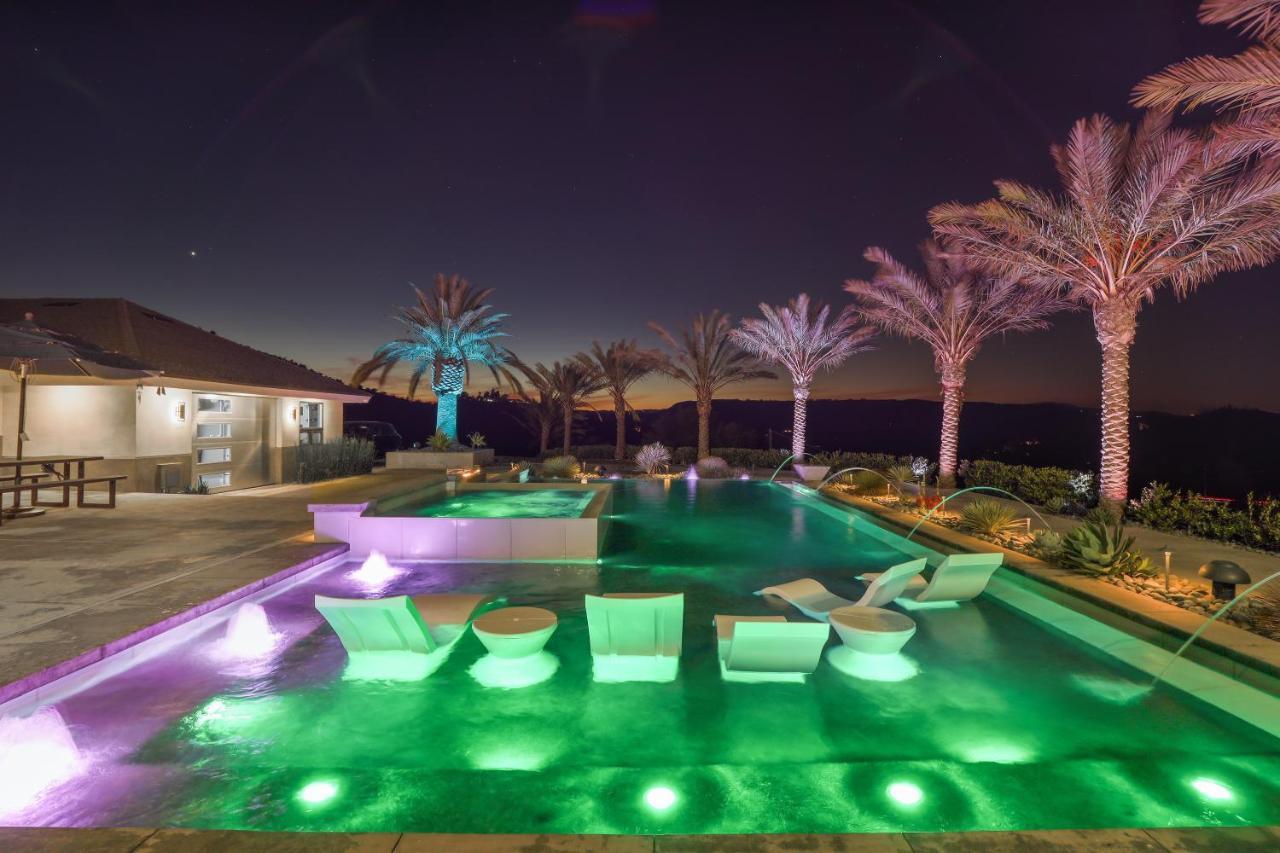 Iron Mansion Private Resort-Event Space 12000 Ft! Temecula Exteriör bild