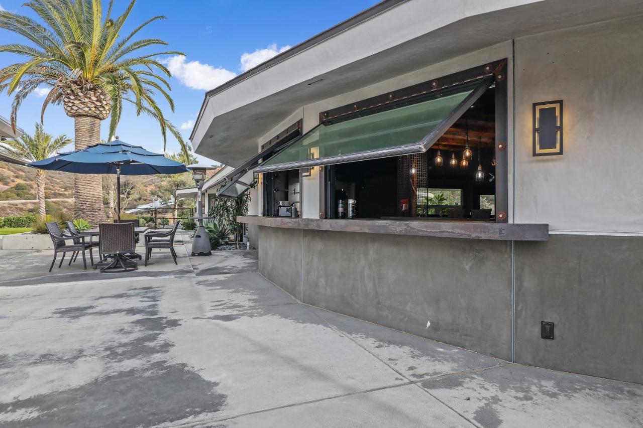 Iron Mansion Private Resort-Event Space 12000 Ft! Temecula Exteriör bild