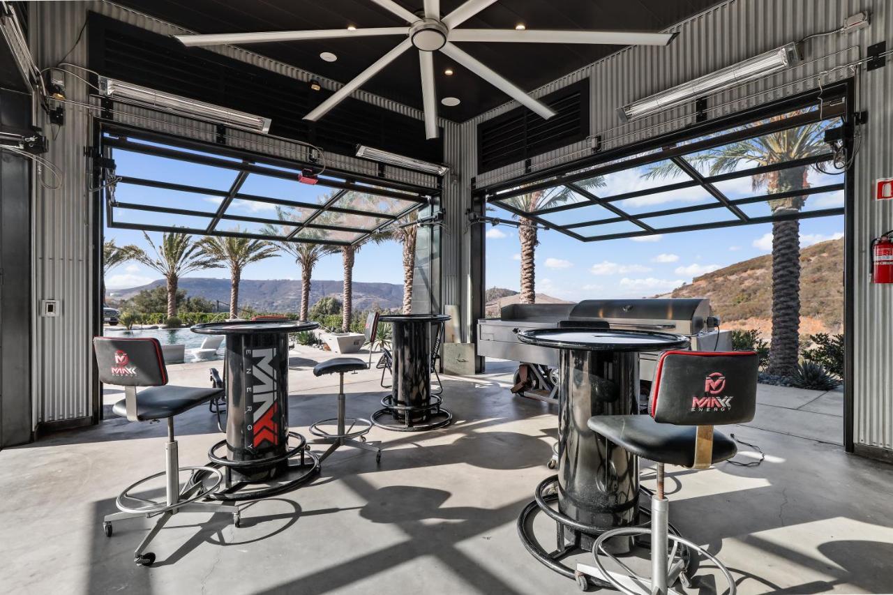 Iron Mansion Private Resort-Event Space 12000 Ft! Temecula Exteriör bild